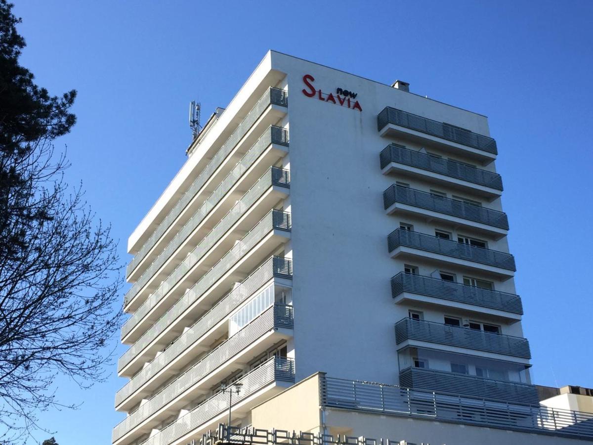 Holiday Home Slavia New S8 Miedzyzdroje Z Antresola I Balkonem Przy Plazy Buitenkant foto