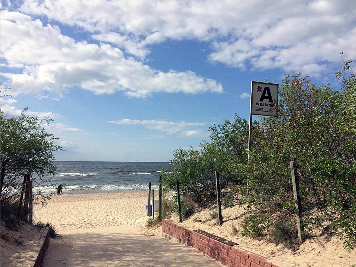Holiday Home Slavia New S8 Miedzyzdroje Z Antresola I Balkonem Przy Plazy Buitenkant foto